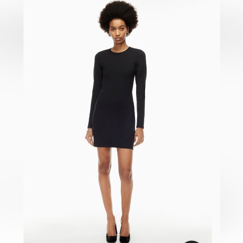 Aritzia Babaton Classic Black Long Sleeve Dress